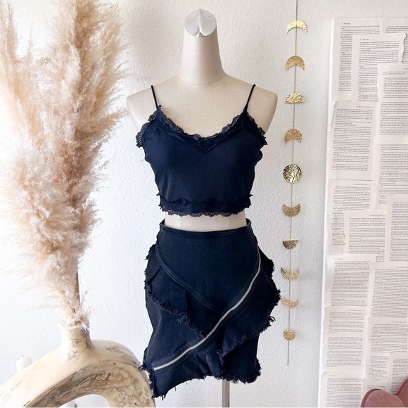 ZARA Trafaluc Black Frayed Zipper Denim Mini Skirt - Picture 4 of 16